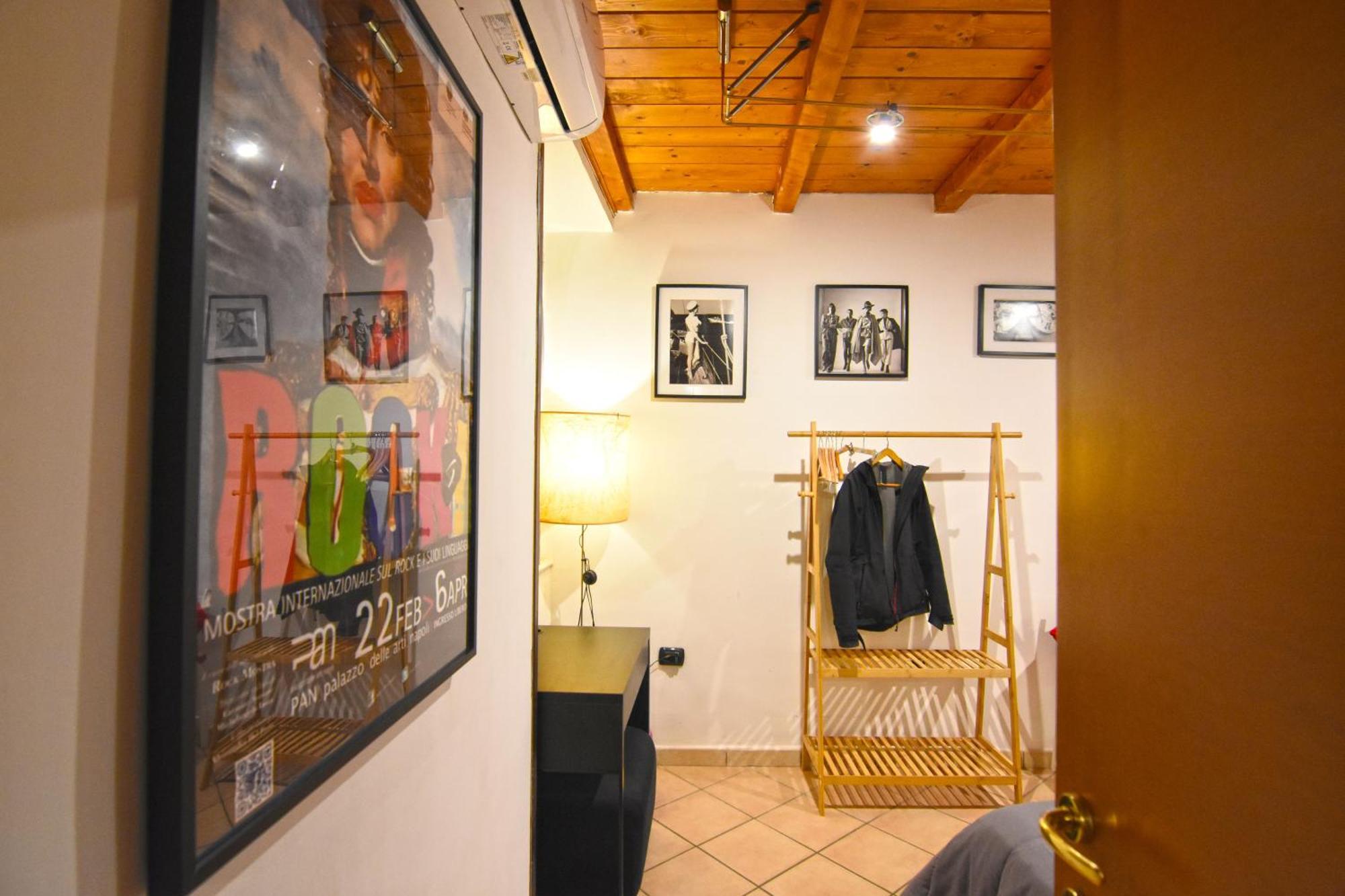 NaplEssence Guest House Extérieur photo